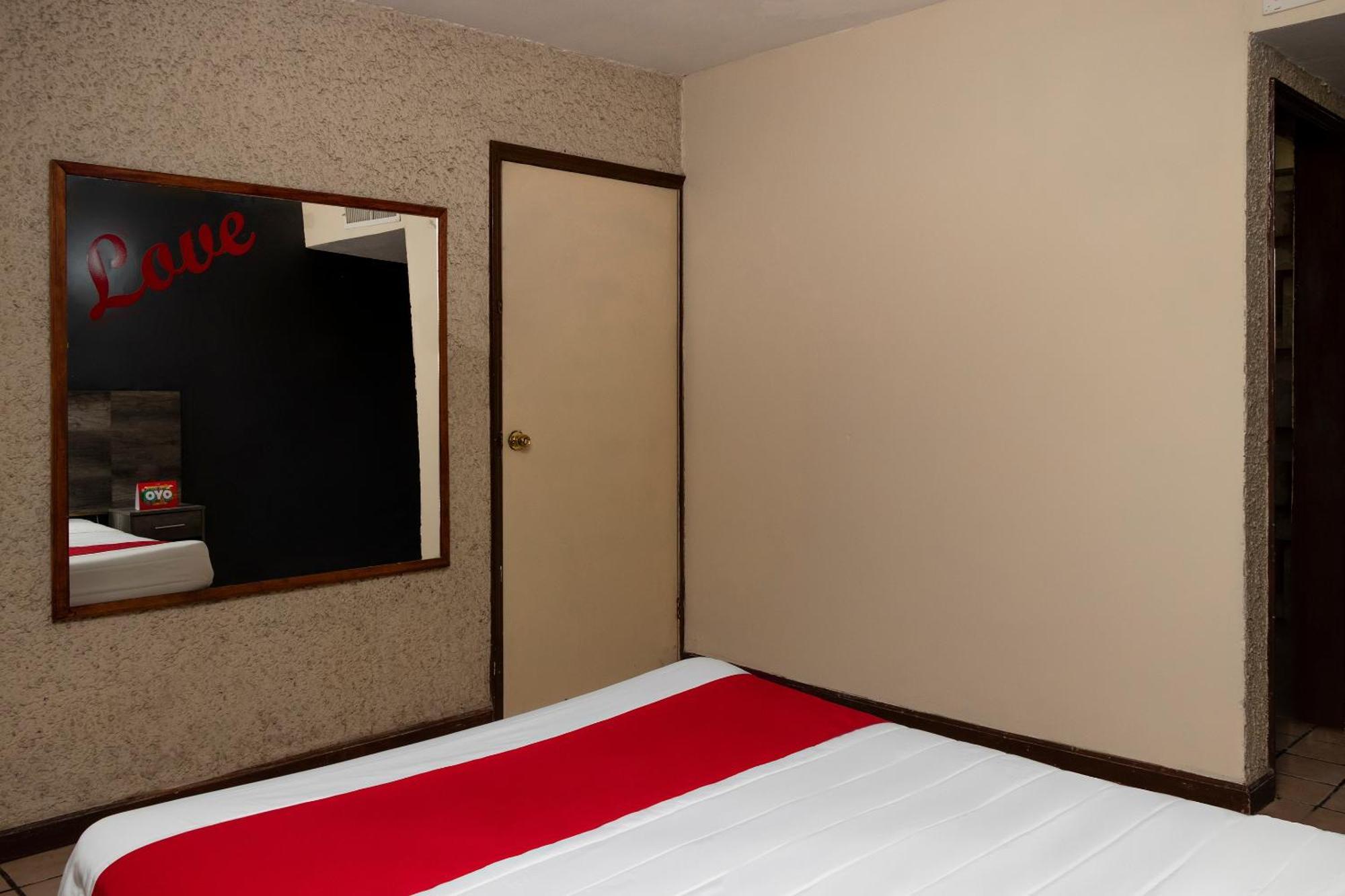 Oyo Hotel Real Del Sur, Estadio Chihuahua Eksteriør billede