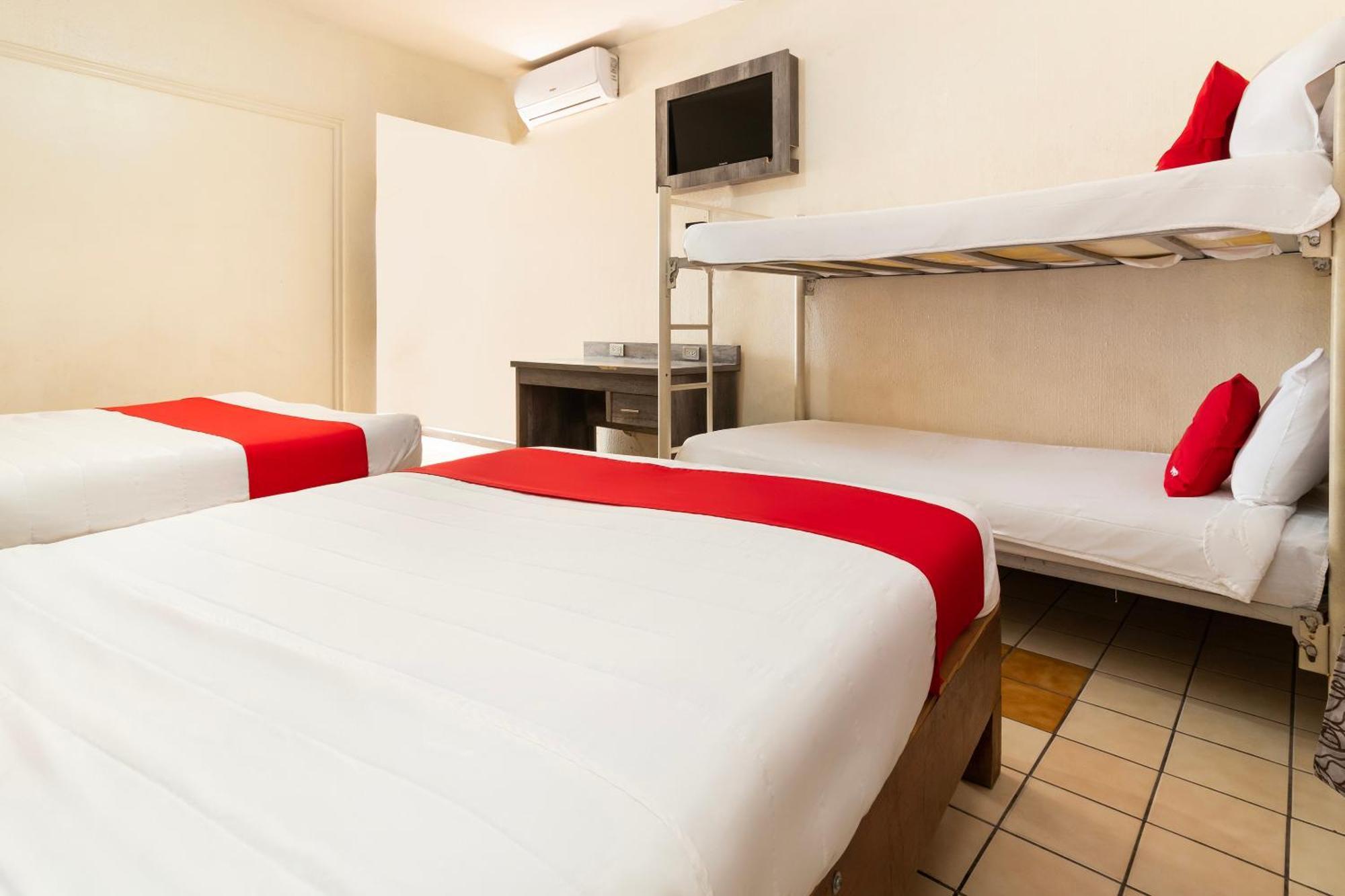 Oyo Hotel Real Del Sur, Estadio Chihuahua Eksteriør billede