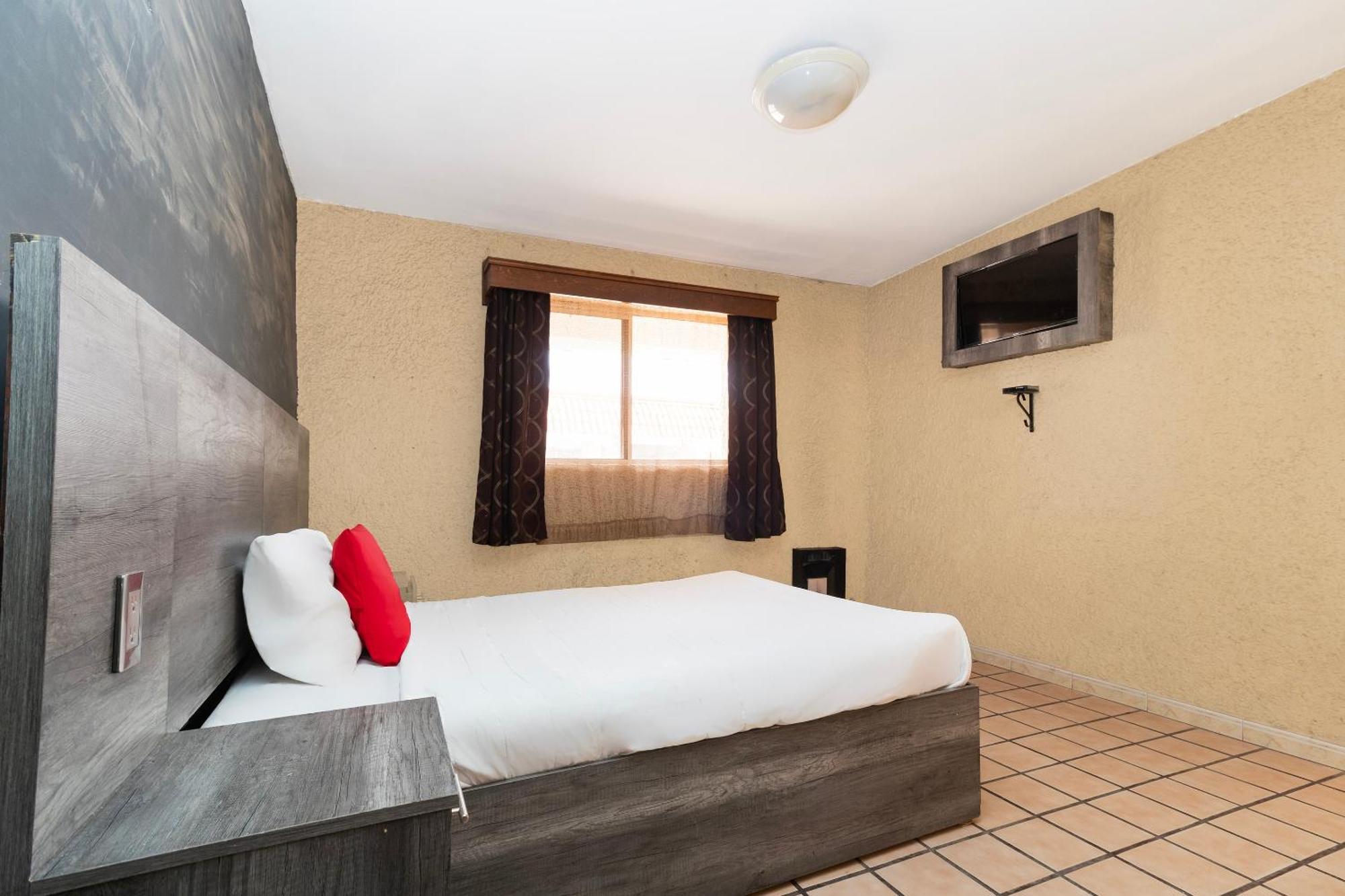 Oyo Hotel Real Del Sur, Estadio Chihuahua Eksteriør billede