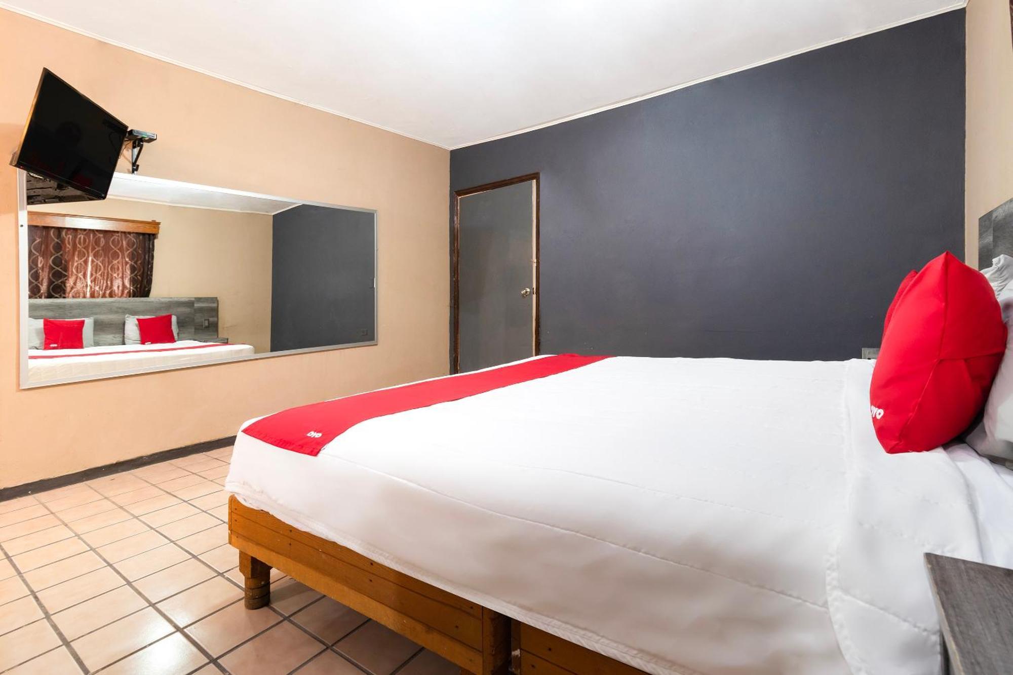 Oyo Hotel Real Del Sur, Estadio Chihuahua Eksteriør billede