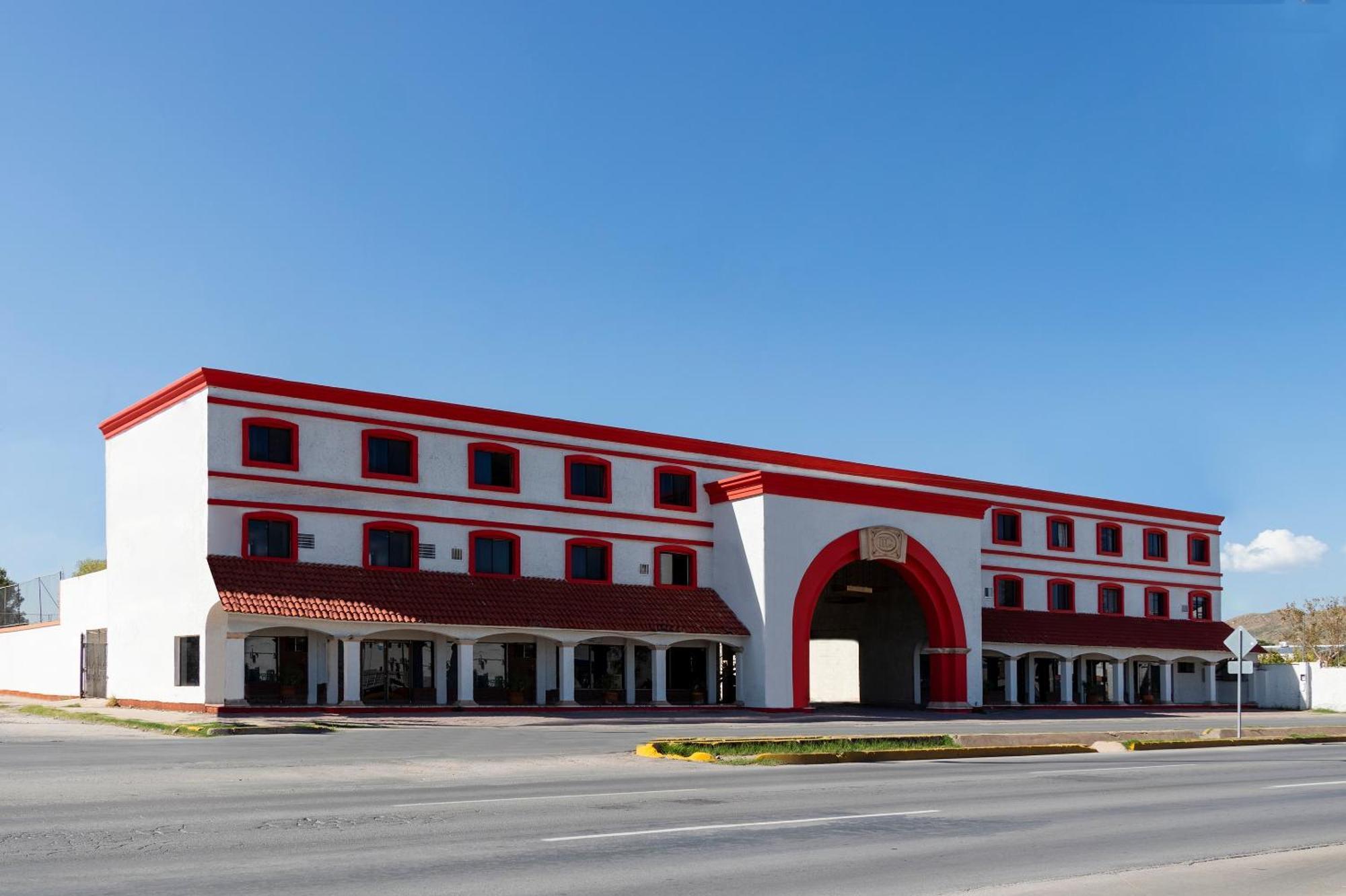 Oyo Hotel Real Del Sur, Estadio Chihuahua Eksteriør billede