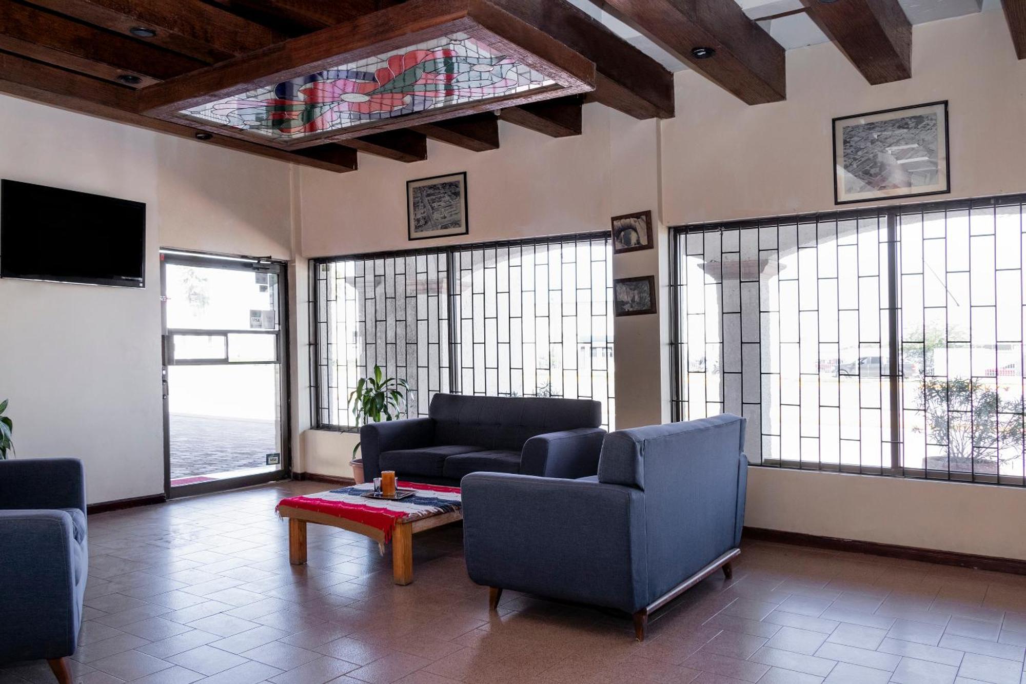 Oyo Hotel Real Del Sur, Estadio Chihuahua Eksteriør billede